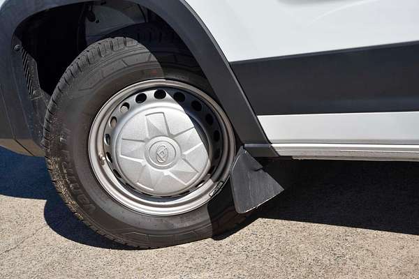 2023 LDV Deliver 9 LWB