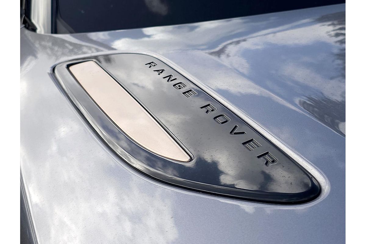 2022 Land Rover Range Rover Velar P250 R-Dynamic S L560