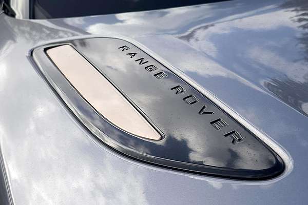 2022 Land Rover Range Rover Velar P250 R-Dynamic S L560