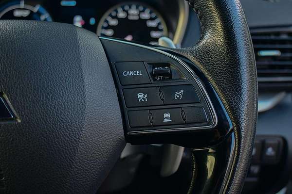 2022 Mitsubishi Eclipse Cross PHEV Exceed YB