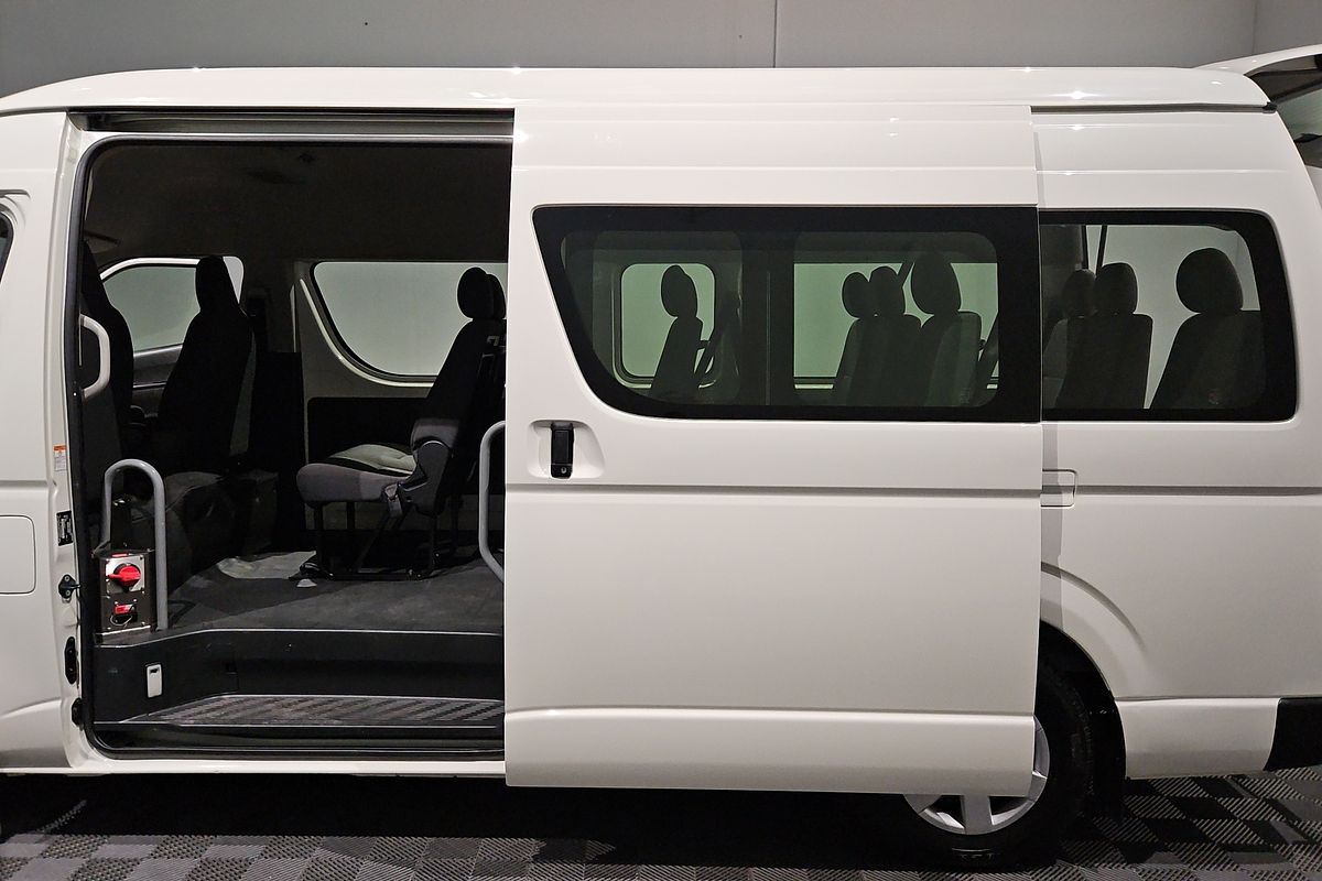 2018 Toyota Hiace Commuter KDH223R