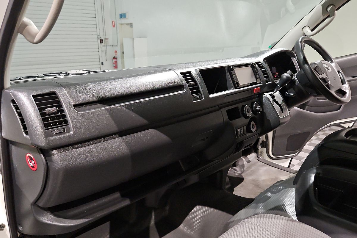 2018 Toyota Hiace Commuter KDH223R