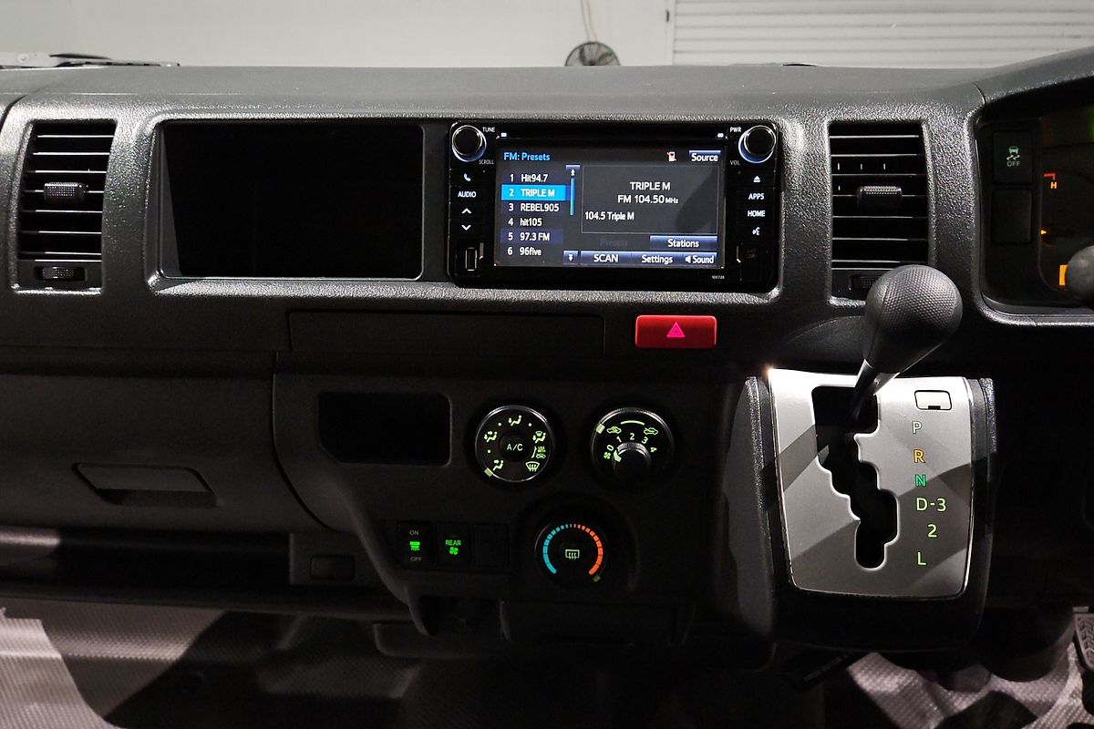 2018 Toyota Hiace Commuter KDH223R
