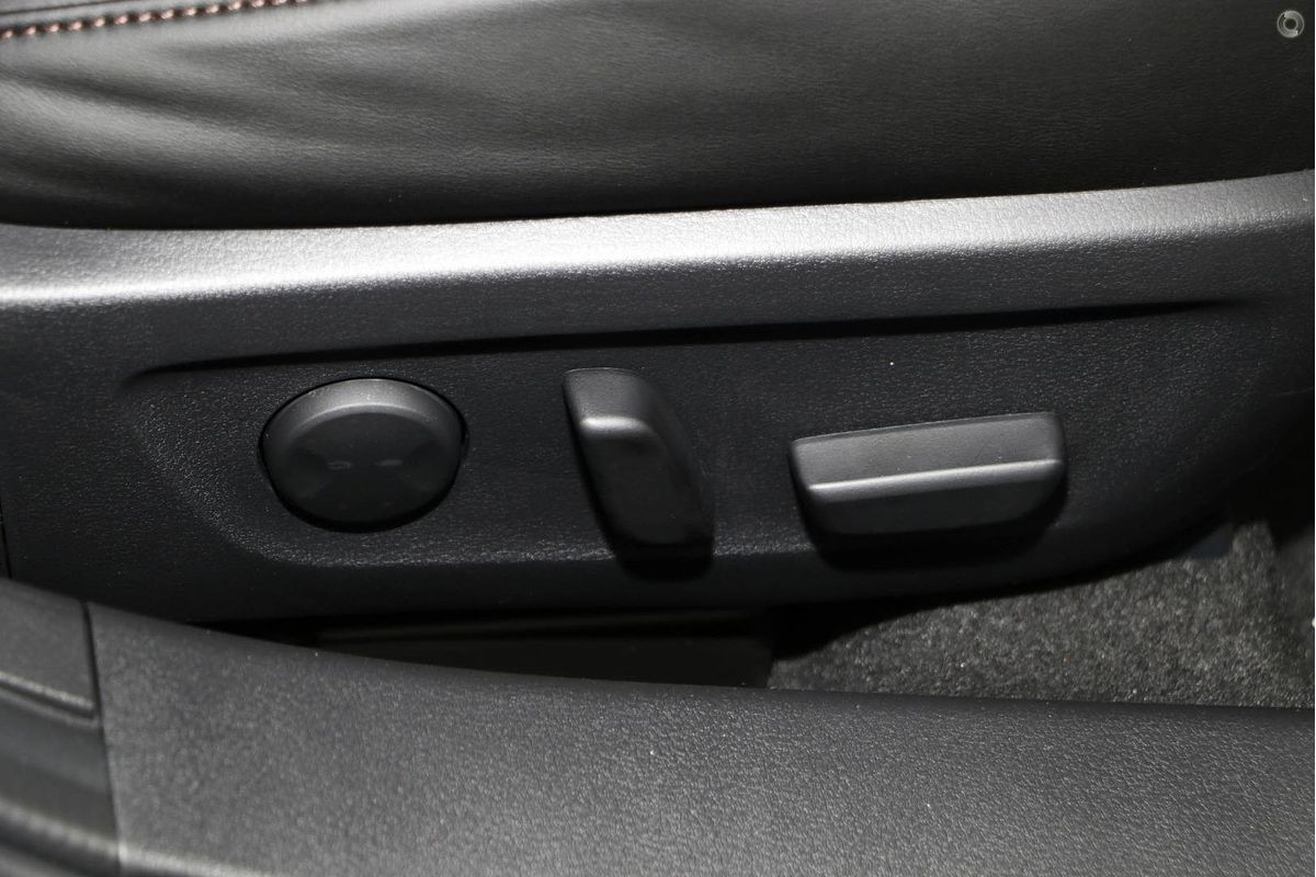 2025 Mazda 3 G20 Touring BP Series
