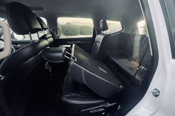 2022 LDV D90 Executive SV9A
