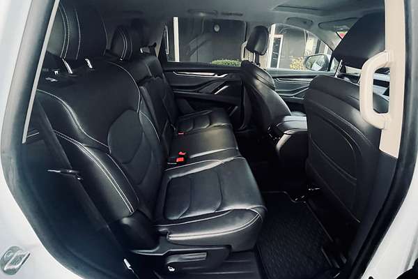 2022 LDV D90 Executive SV9A
