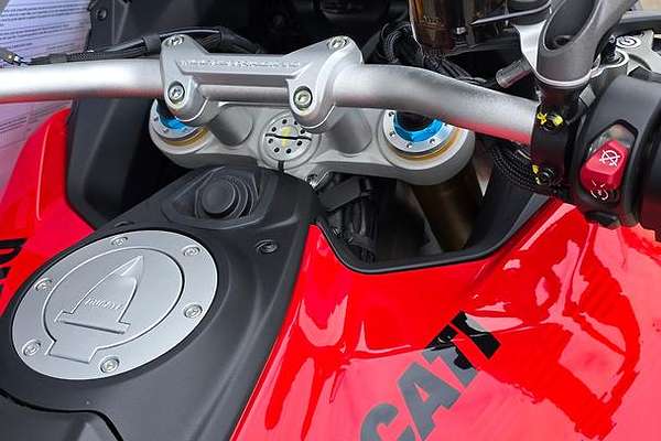 2025 Ducati Multistrada V4 Pikes Peak Multistrada