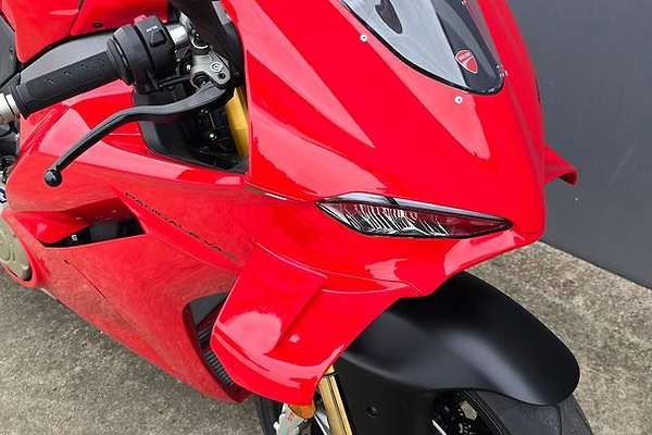 2025 Ducati Panigale V4 S Panigale V4