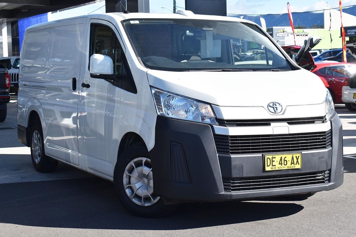 2022 Toyota Hiace GDH300R LWB