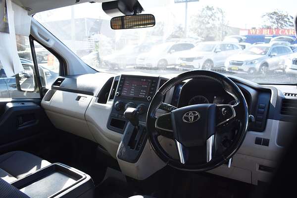2022 Toyota Hiace GDH300R LWB
