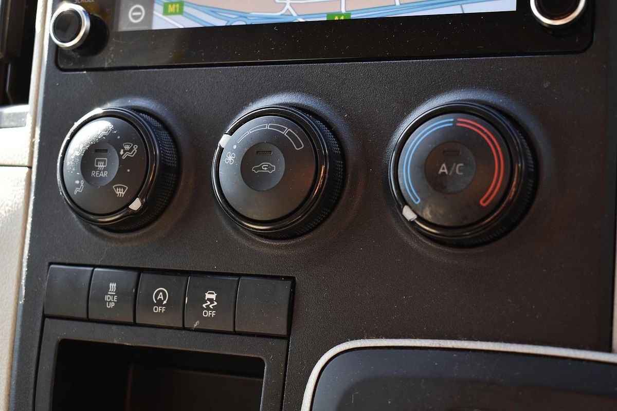 2022 Toyota Hiace GDH300R LWB