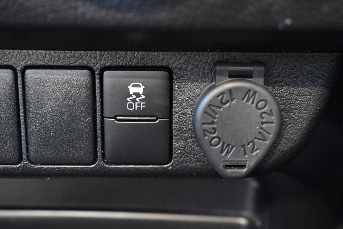 2022 Toyota Hilux Workmate TGN121R Rear Wheel Drive