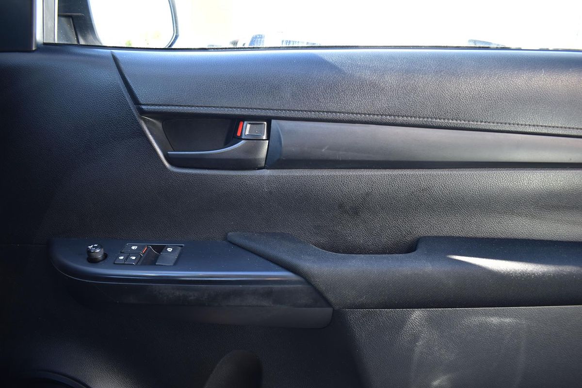 2022 Toyota Hilux Workmate TGN121R Rear Wheel Drive