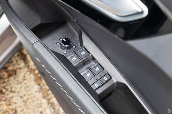 2025 Audi Q4 e-tron 45 F4