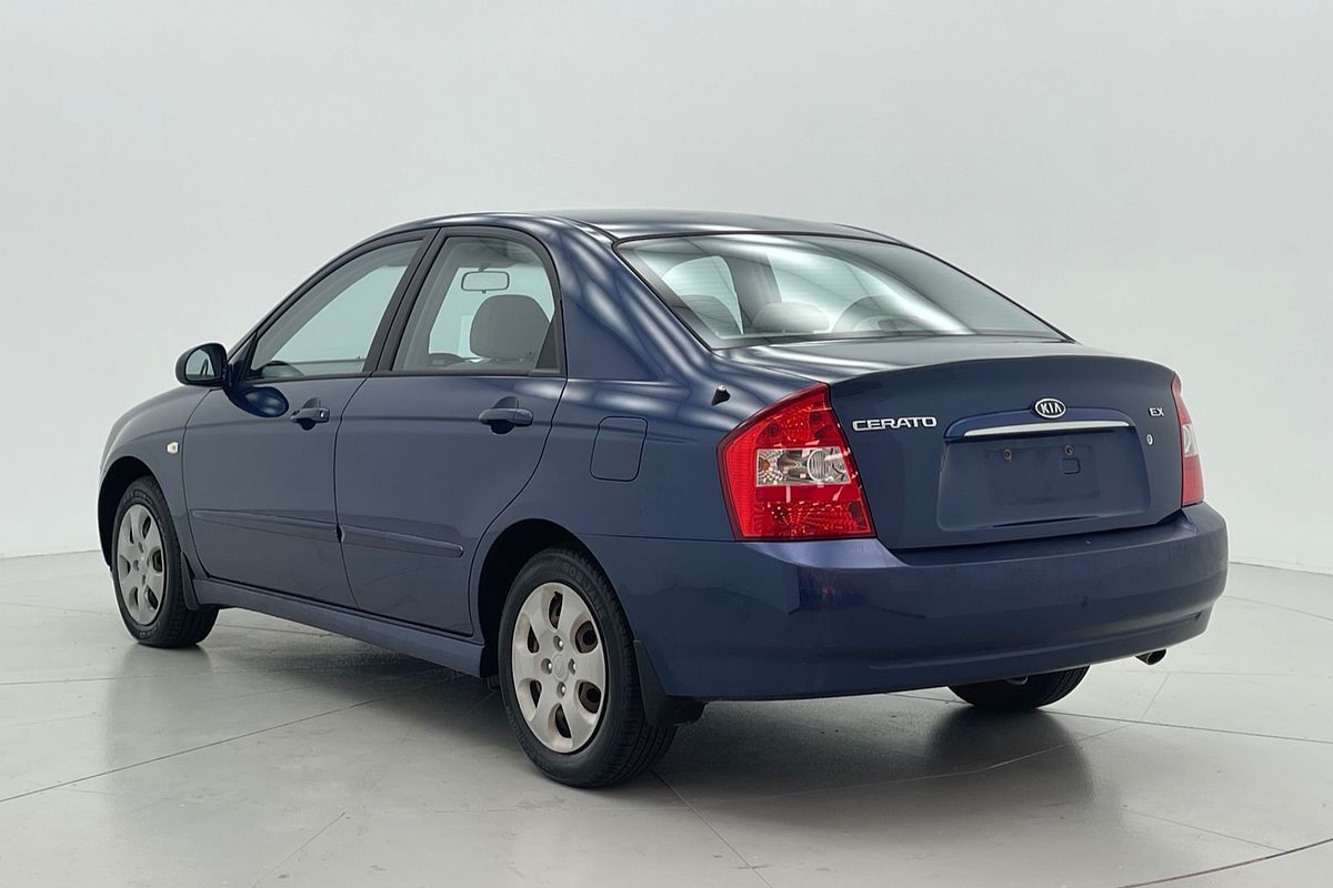 2004 Kia Cerato LD
