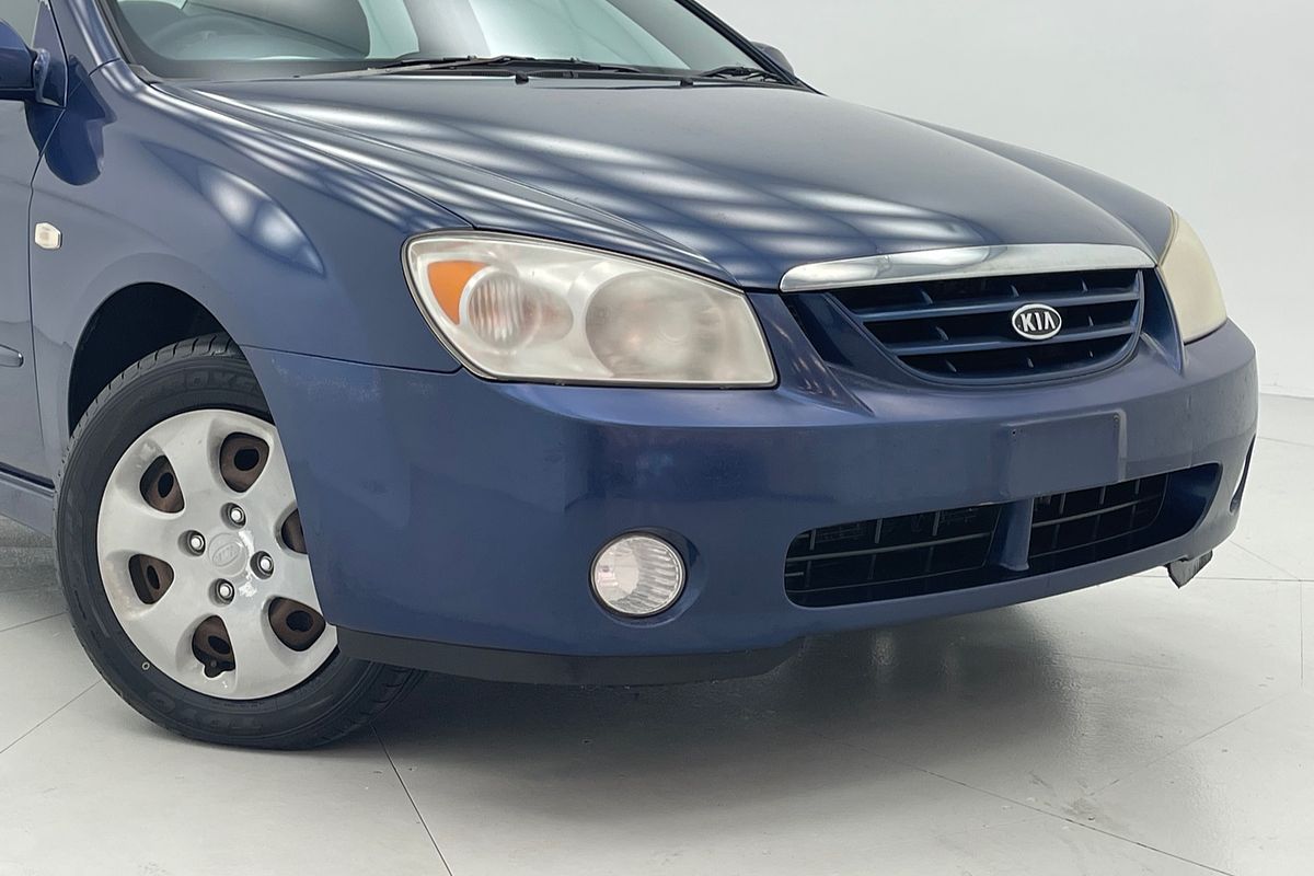 2004 Kia Cerato LD