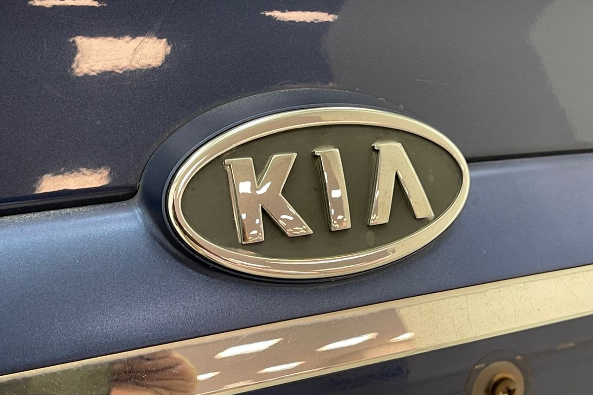 2004 Kia Cerato LD