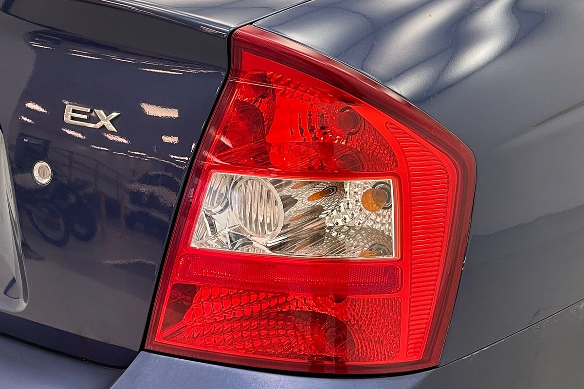 2004 Kia Cerato LD