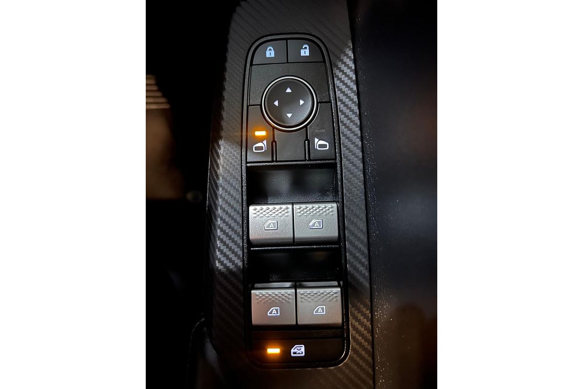2023 Mitsubishi Outlander ES ZM