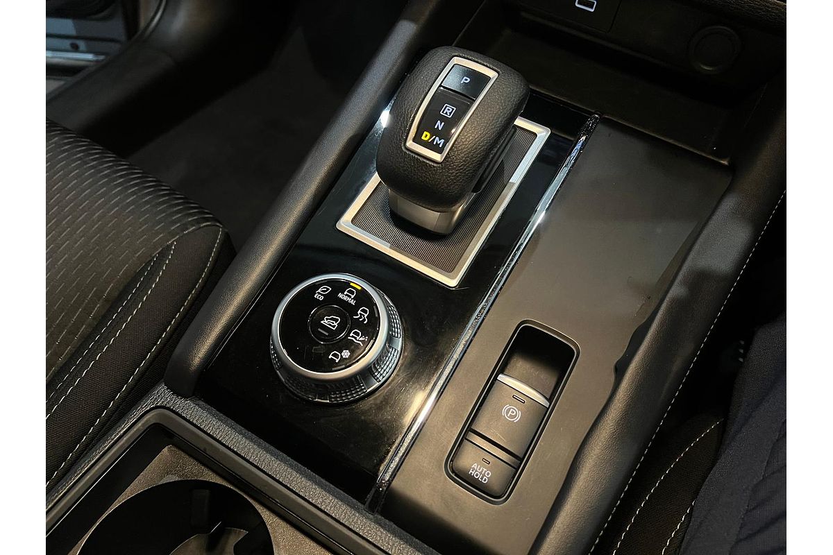 2023 Mitsubishi Outlander ES ZM