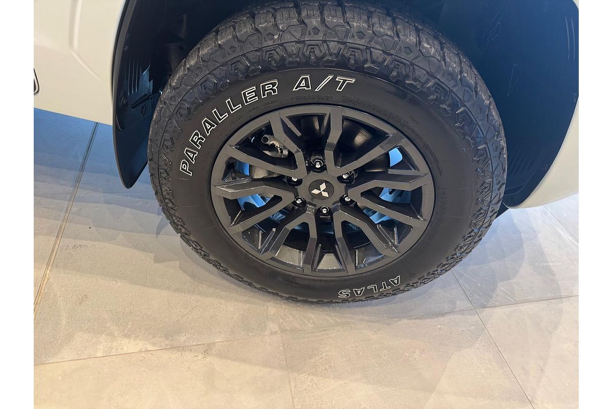 2025 Mitsubishi Triton GLX MV 4X4