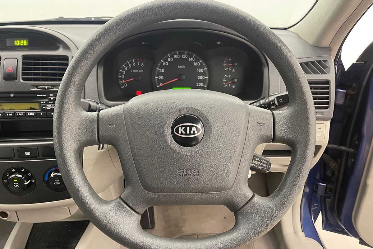 2004 Kia Cerato LD