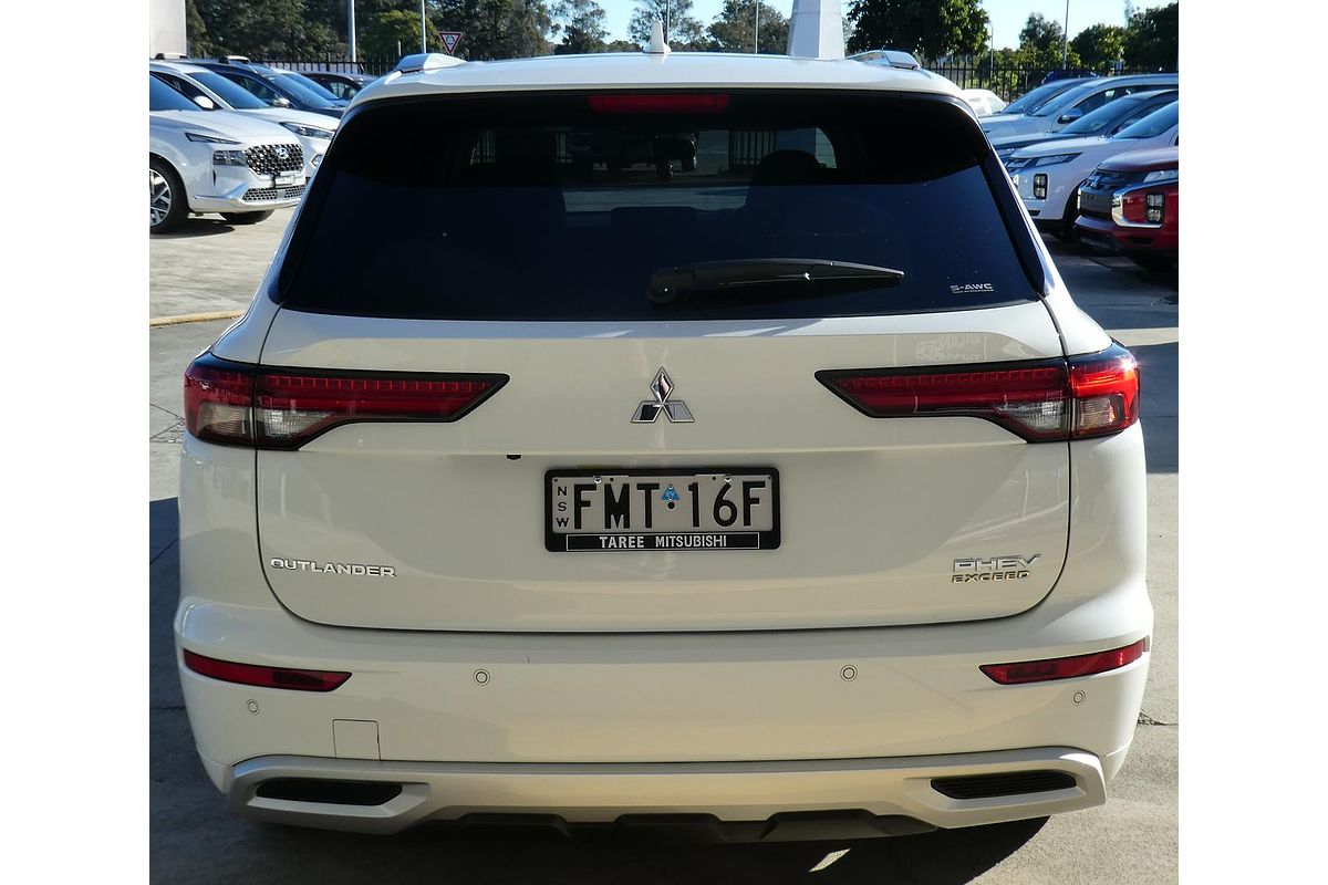 2024 Mitsubishi Outlander PHEV Exceed ZM