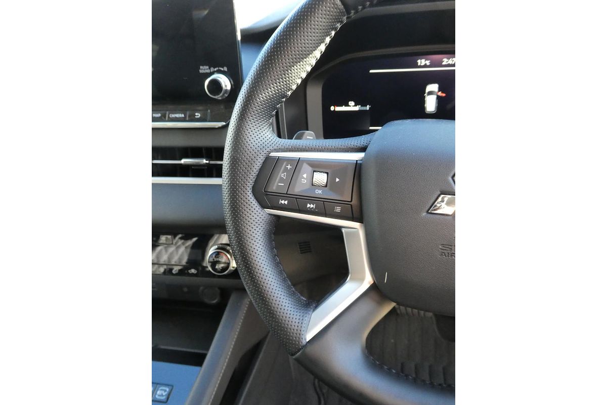 2024 Mitsubishi Outlander PHEV Exceed ZM