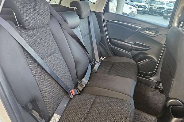 2017 Honda Jazz VTi GF