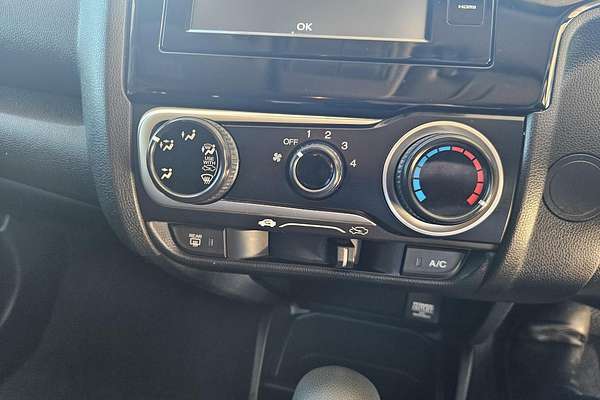 2017 Honda Jazz VTi GF
