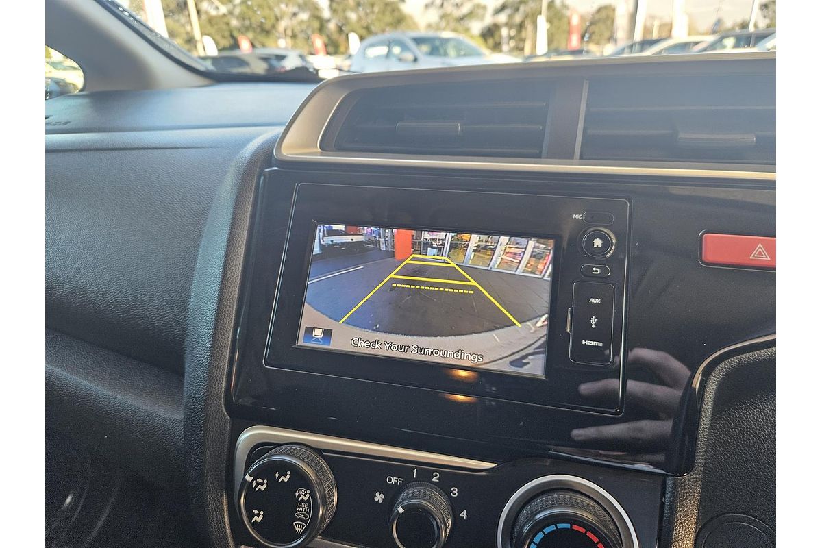 2017 Honda Jazz VTi GF
