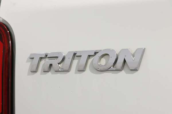 2019 Mitsubishi Triton GLX MR 4X4