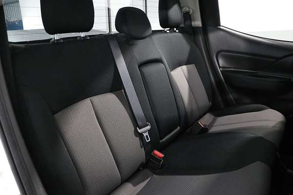 2019 Mitsubishi Triton GLX MR 4X4