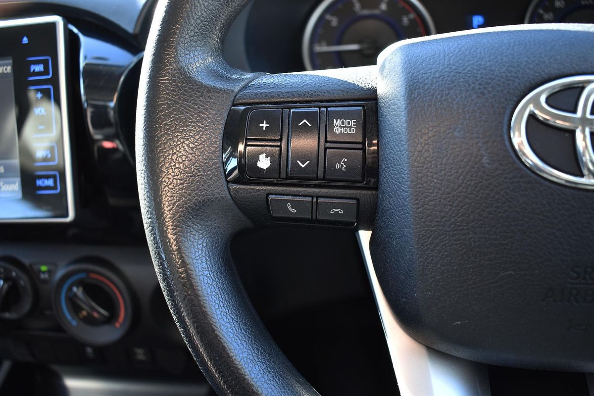 2017 Toyota Hilux SR GUN126R 4X4