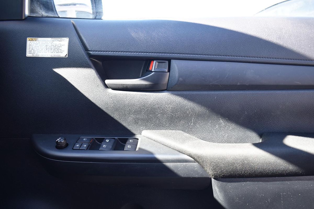 2017 Toyota Hilux SR GUN126R 4X4
