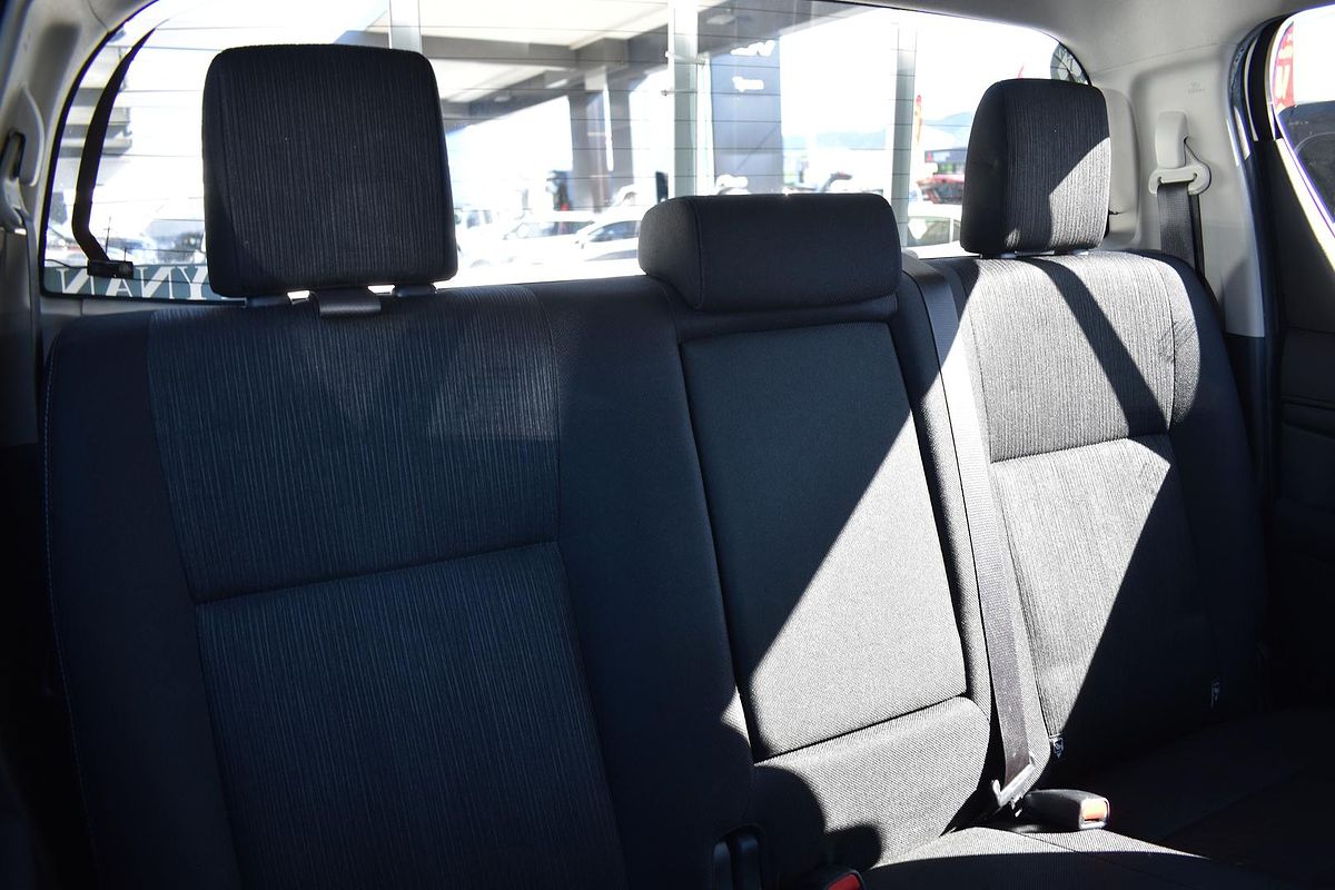 2017 Toyota Hilux SR GUN126R 4X4