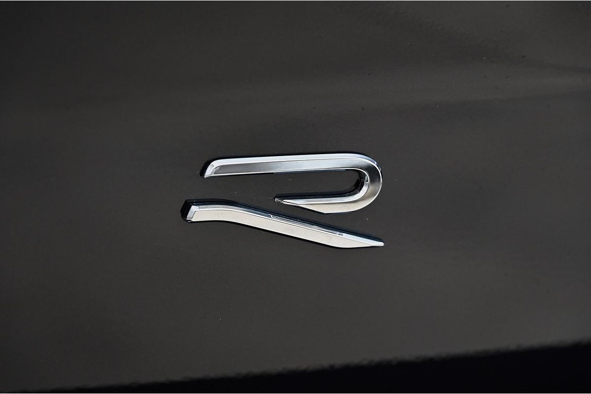 2025 Volkswagen T-Roc R D11