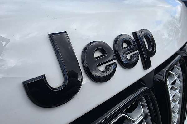 2021 Jeep Grand Cherokee Night Eagle WK