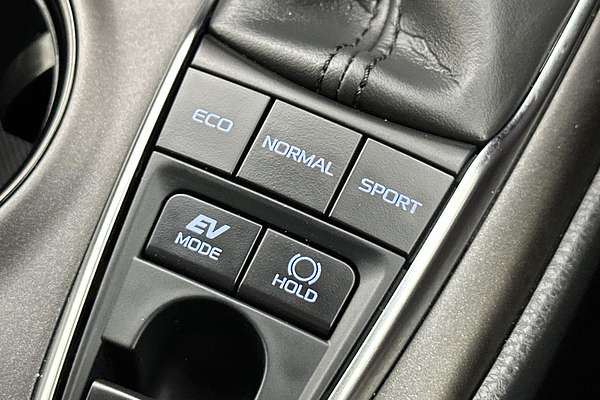2023 Toyota Camry Ascent AXVH70R