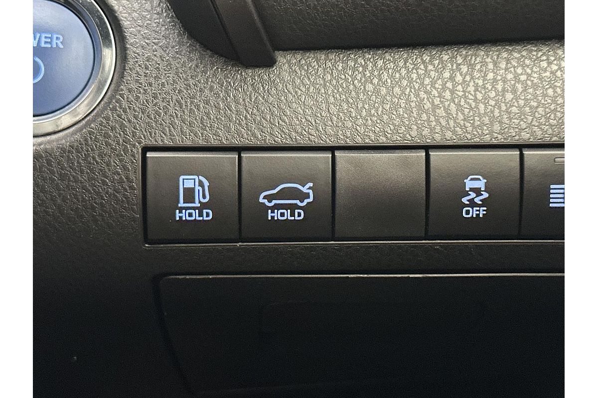 2023 Toyota Camry Ascent AXVH70R