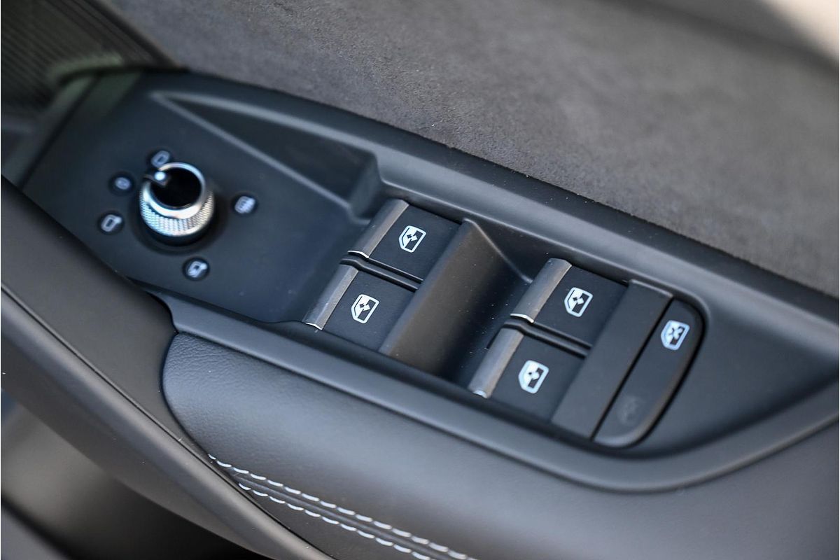 2025 Audi SQ5 TDI FY