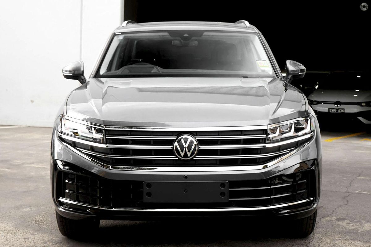 2025 Volkswagen Touareg 170TDI RC