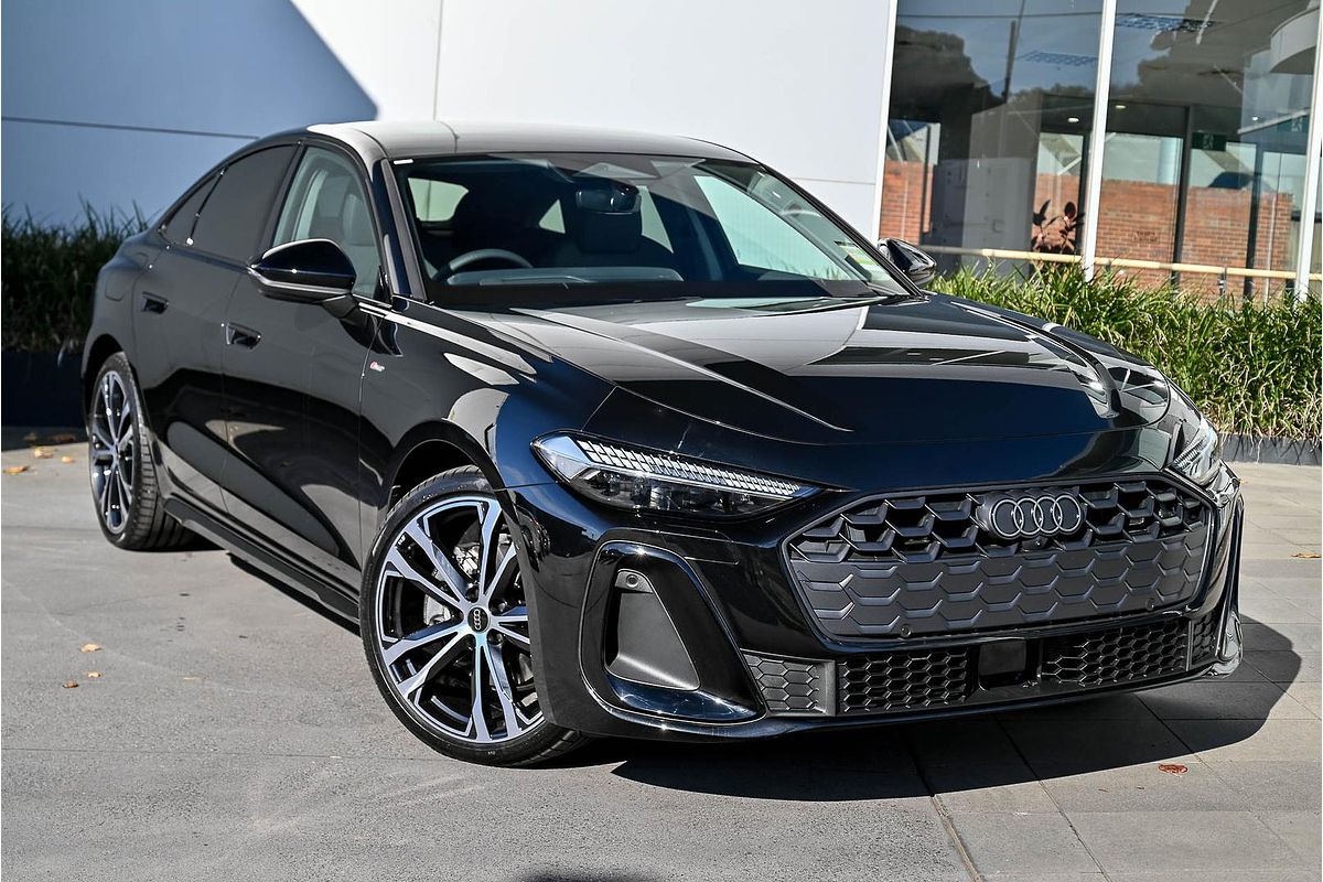 2025 Audi A5 TFSI 150kW S line B10
