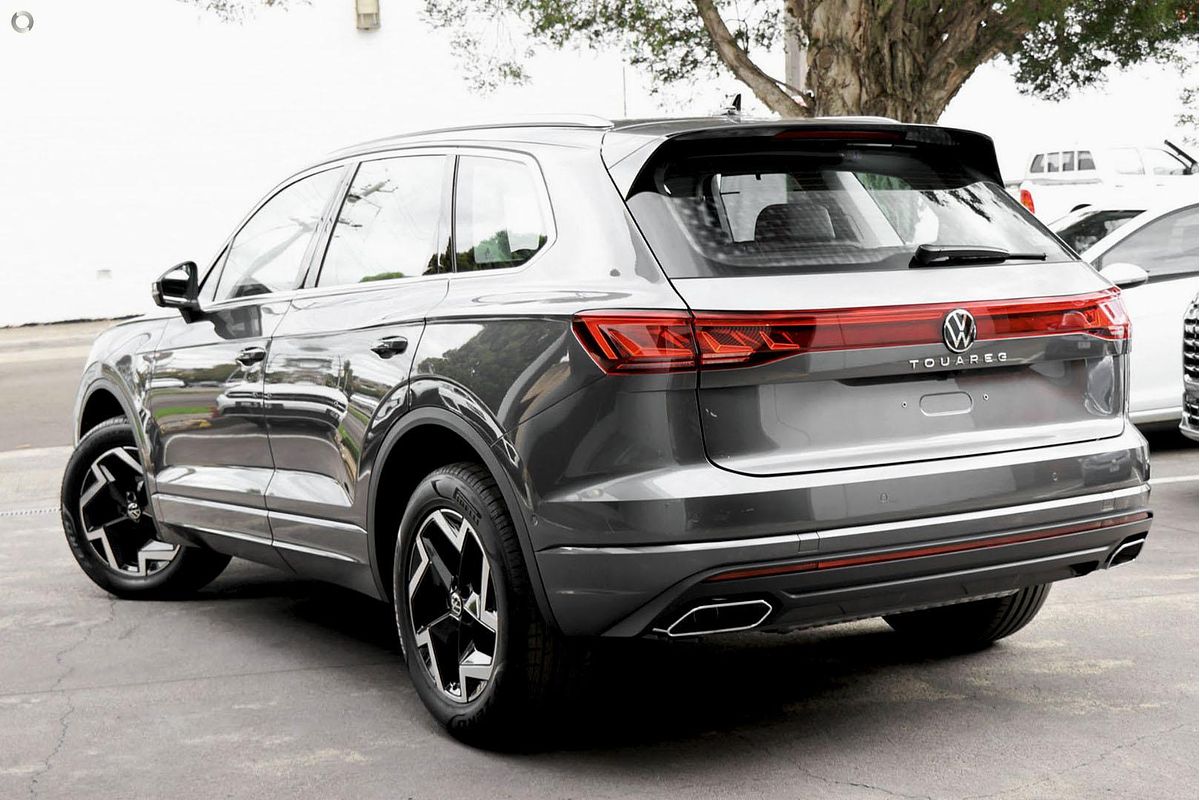 2025 Volkswagen Touareg 170TDI RC