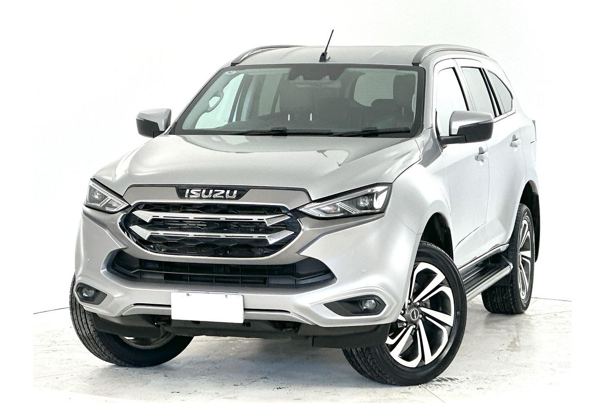 2022 Isuzu MU-X LS-T