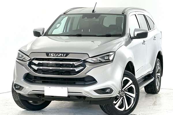 2022 Isuzu MU-X LS-T