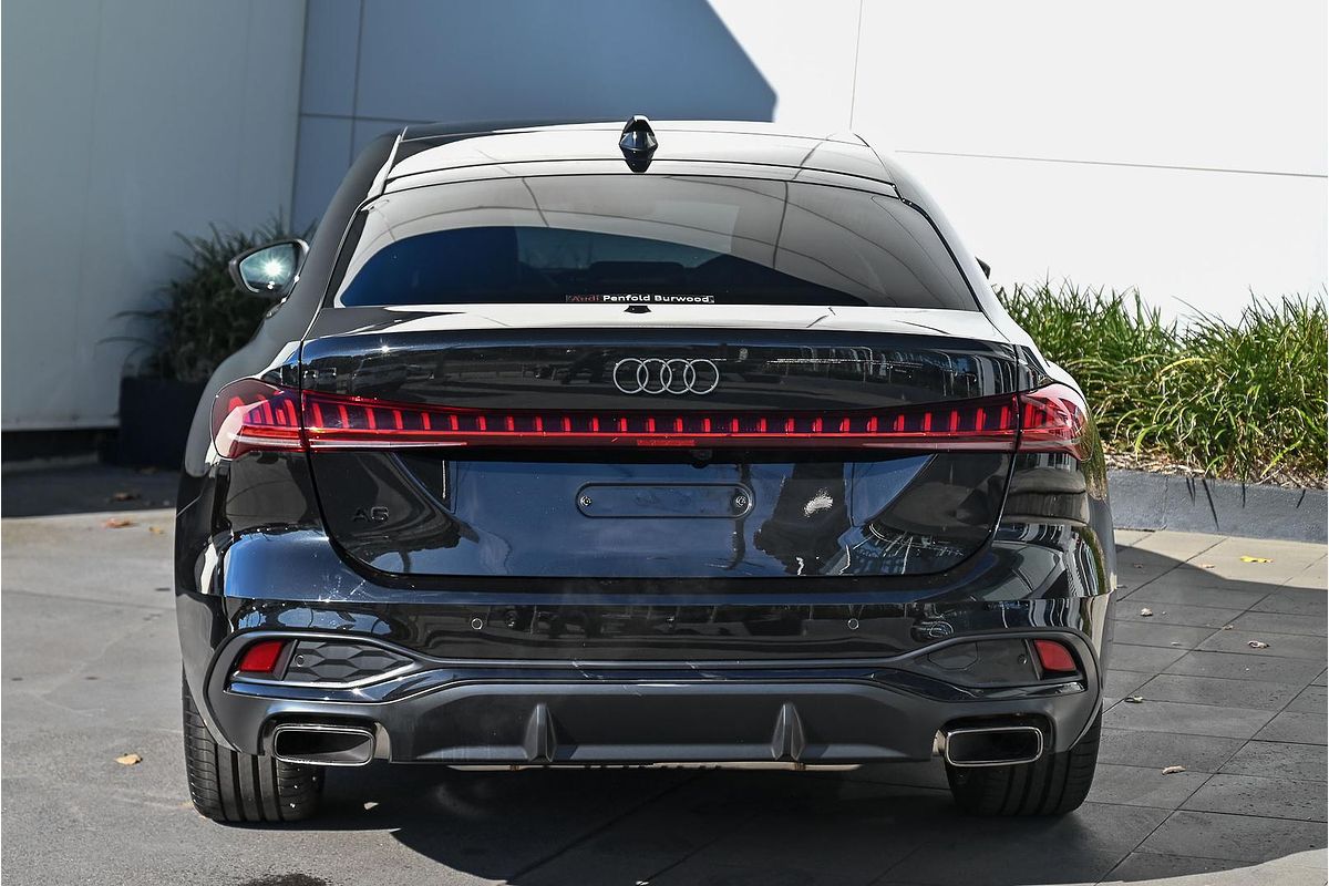 2025 Audi A5 TFSI 150kW S line B10