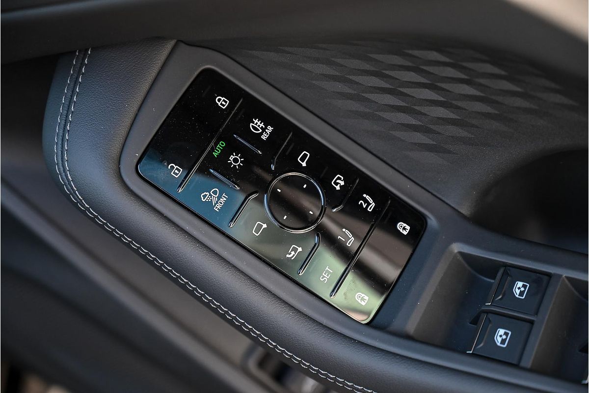 2025 Audi A5 TFSI 150kW S line B10