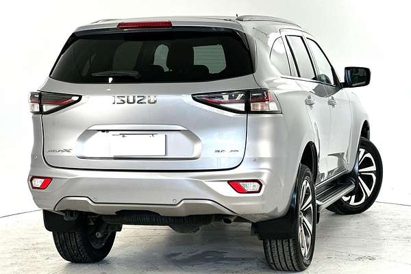 2022 Isuzu MU-X LS-T