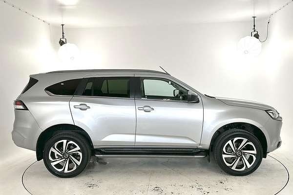 2022 Isuzu MU-X LS-T